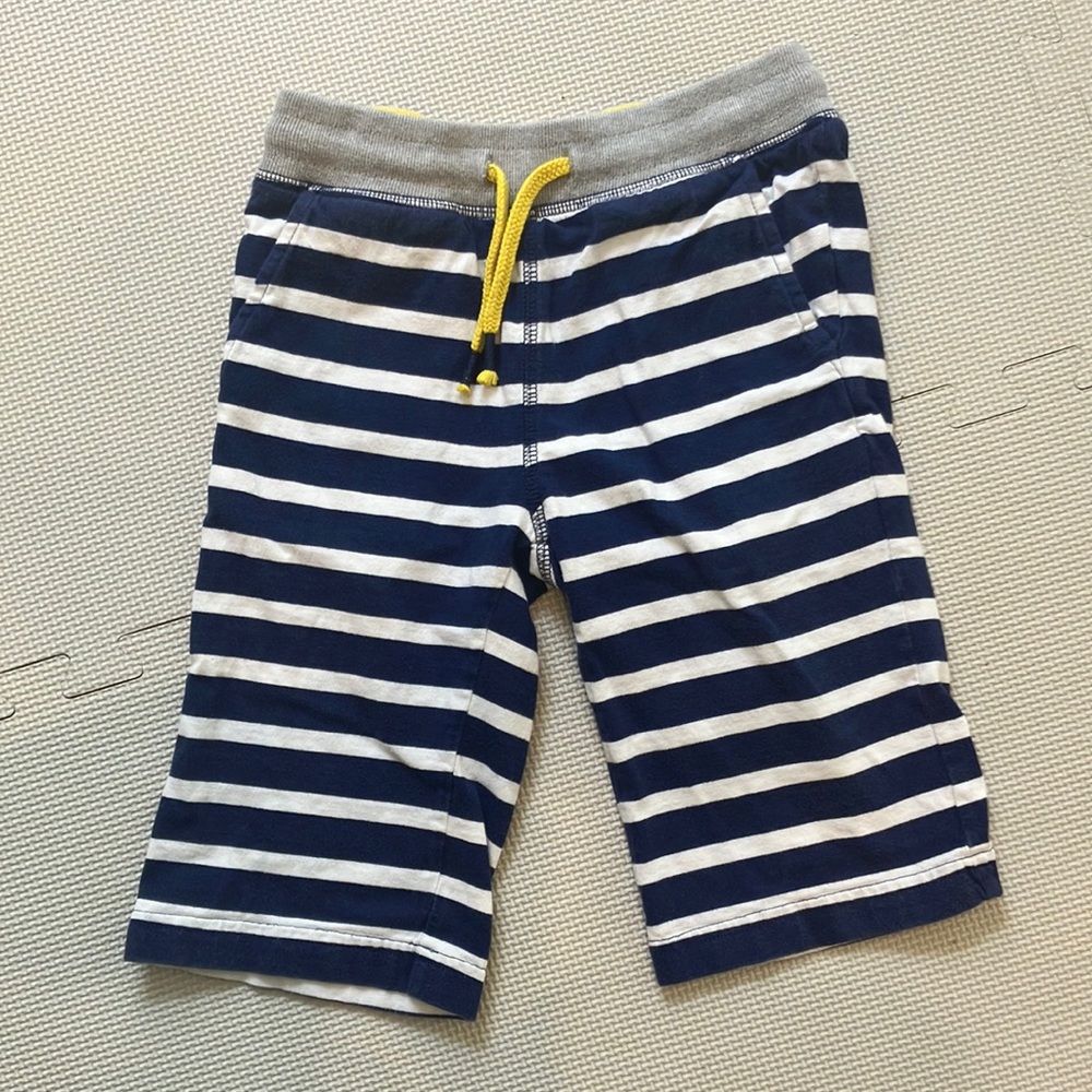 Mini Boden baggies 5Y